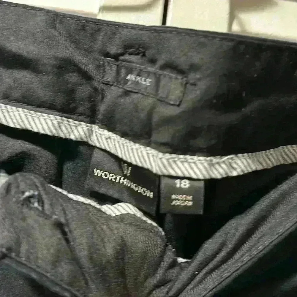 Men Pants - Picture 2 of 5